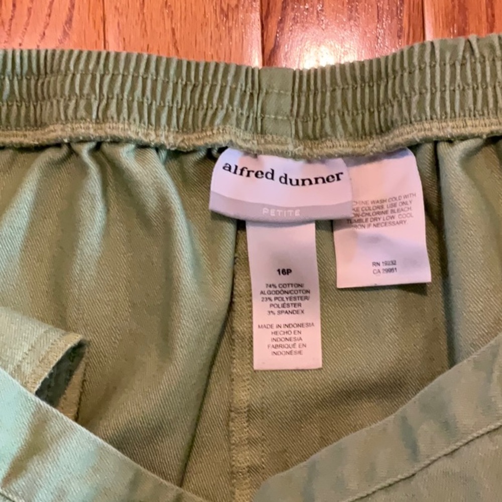 A,Fred Dunner~Wide Leg~Elastic Back đ - Picture 4 of 5